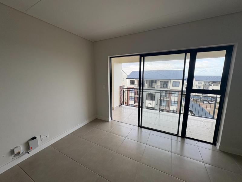 To Let 1 Bedroom Property for Rent in Richwood Western Cape